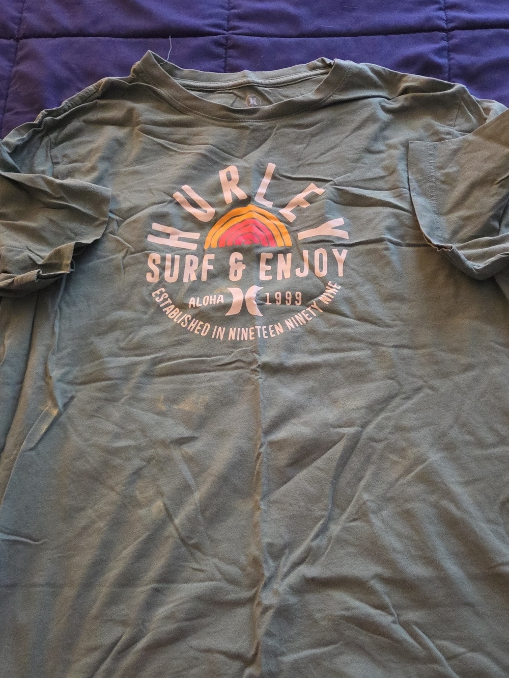Hurley Green Graphic 'Surf & Enjoy' Short Sleeve Tee